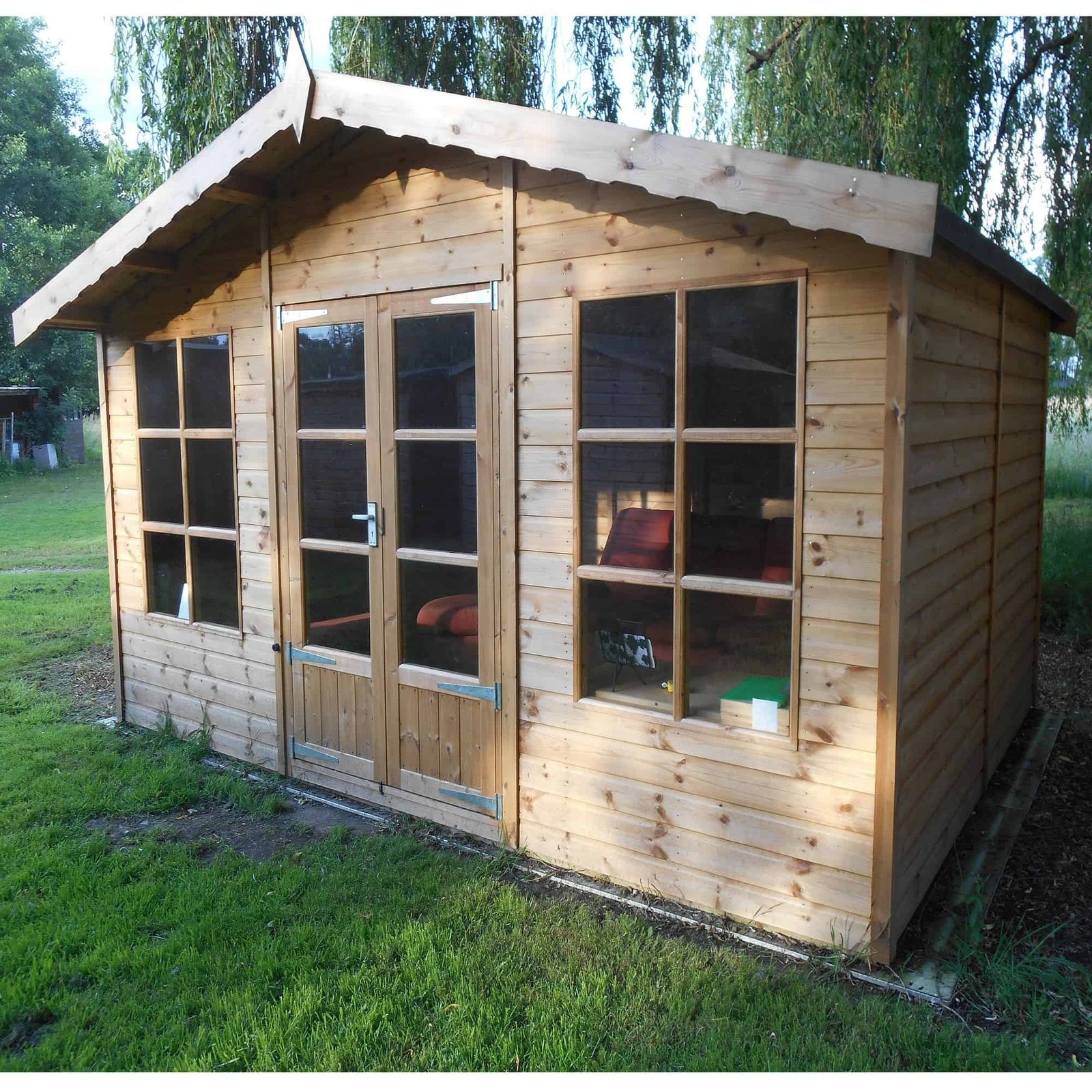 AJ-Ashby-Summerhouse.jpg AJ-Ashby-Summerhouse.jpg