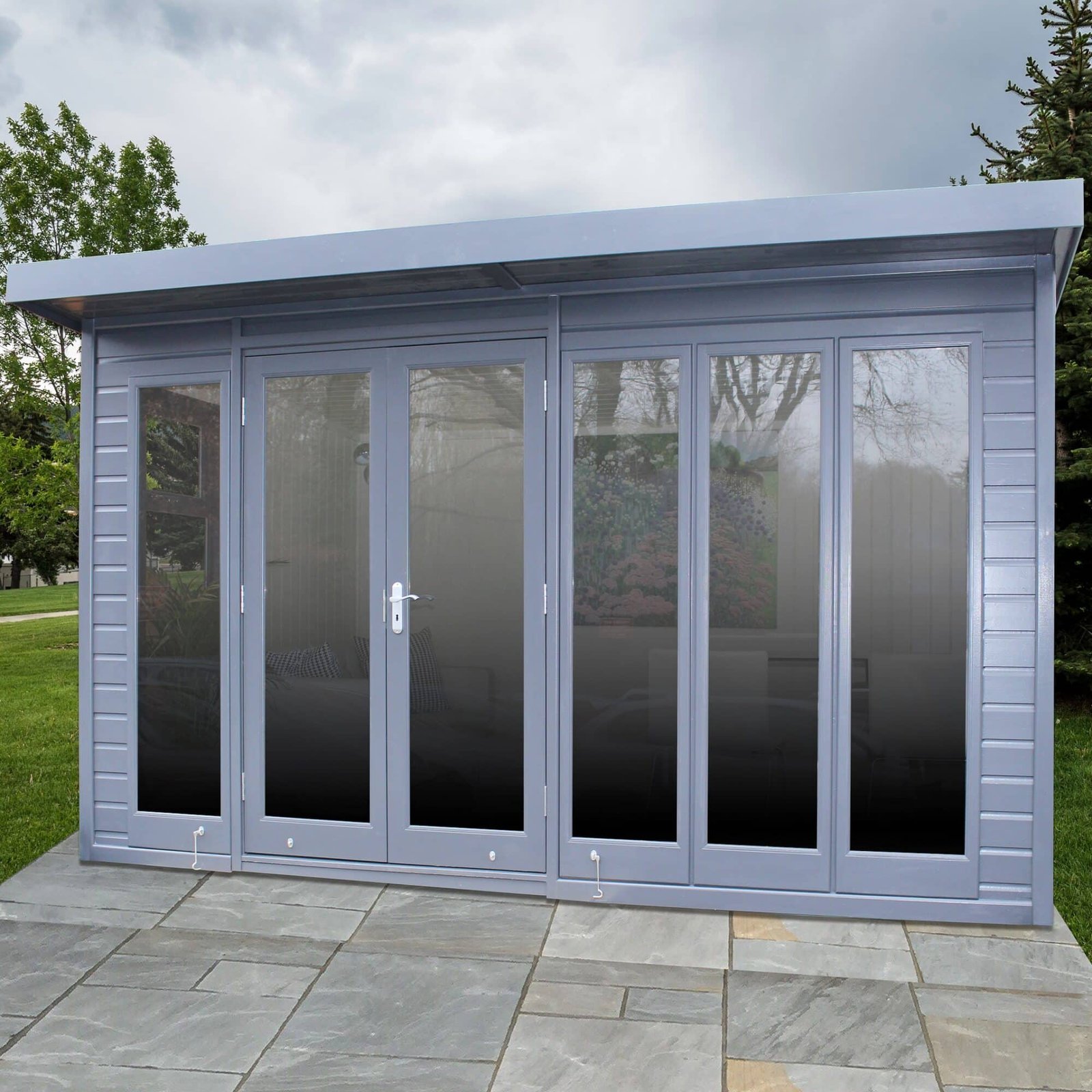 Malvern-Studio-Pent-Garden-Room-With-Tinted-Glass-Windows-scaled-1.jpg Malvern-Studio-Pent-Garden-Room-With-Tinted-Glass-Windows-scaled-1.jpg